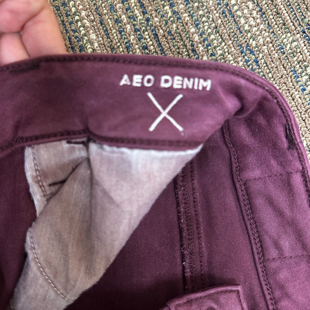 American Eagle High Rise Jeans - Picture 3 of 4